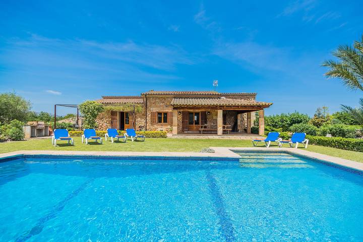 Villa pour 6 personnes, avec Terrasse et Jardin dans Alcúdia