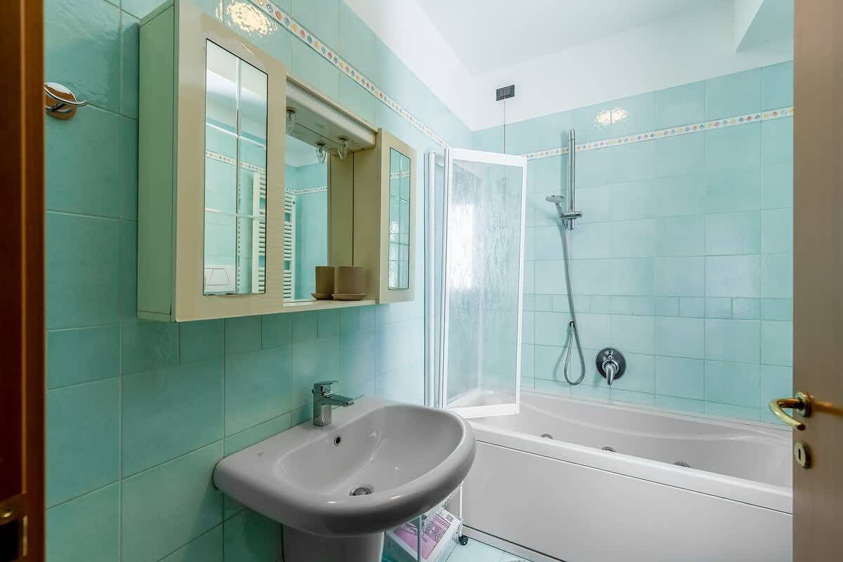Appartamento intero, Bergamo Airport Apartment with Wifi & Workspace in Bergamo, Provincia di Bergamo