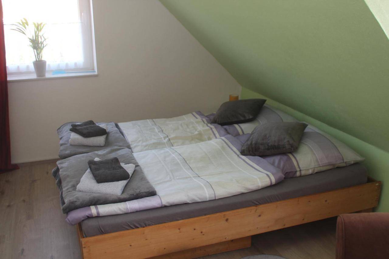 Ganze Ferienwohnung, Double Room in Henstedt-Ulzburg, Kreis Segeberg