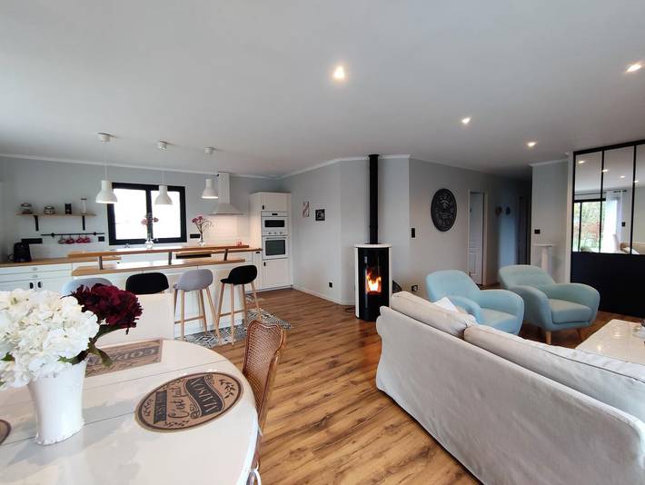 Gîte pour 4 personnes, avec Terrasse et Jardin