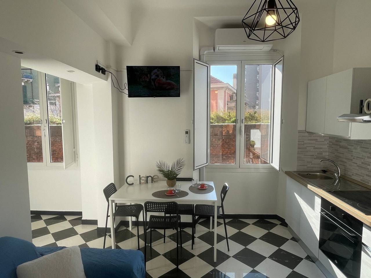 Appartamento intero, La Scacchiera in Savona (Città), Savona