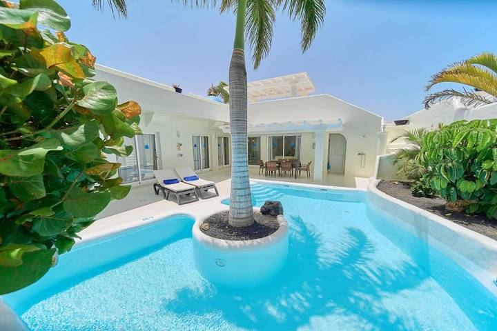 Resort für 6 Personen, mit Balkon und Whirlpool sowie Terrasse und Garten auf Fuerteventura