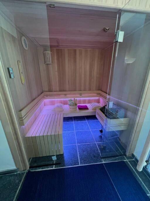 Gîte pour 4 personnes, avec jacuzzi et terrasse ainsi que jardin et sauna à Olne - 4