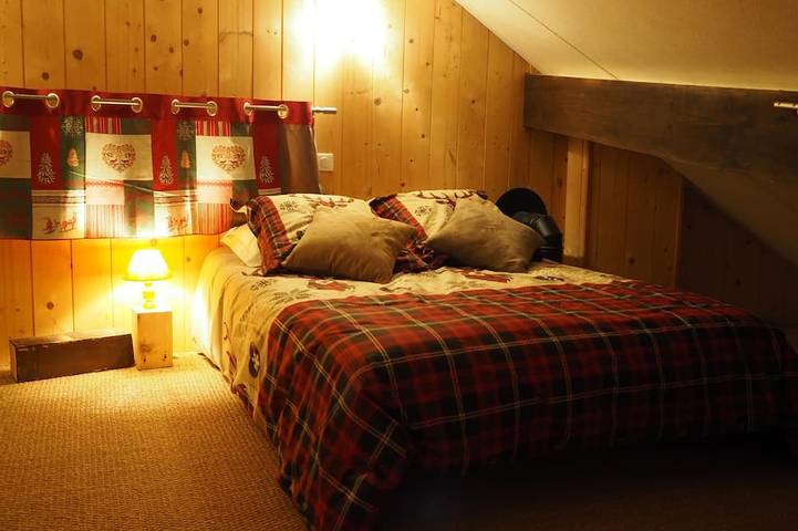 Chalet pour 4 personnes, avec terrasse et jardin, animaux acceptés dans le Doubs - 2