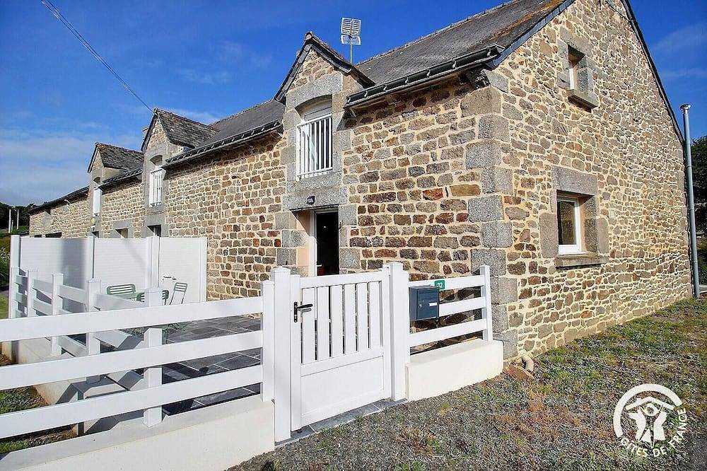 Le clos Rucharet - Saint Carreuc in Saint-Carreuc, Côtes-d'Armor