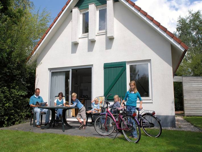 Ferienhaus für 6 Personen, mit Sauna und Garten sowie Pool - 1