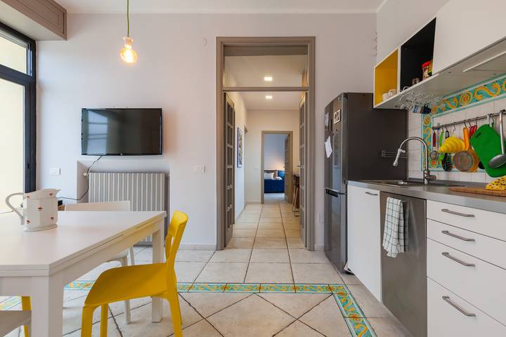 Gîte pour 4 personnes, avec terrasse à Naples - 3
