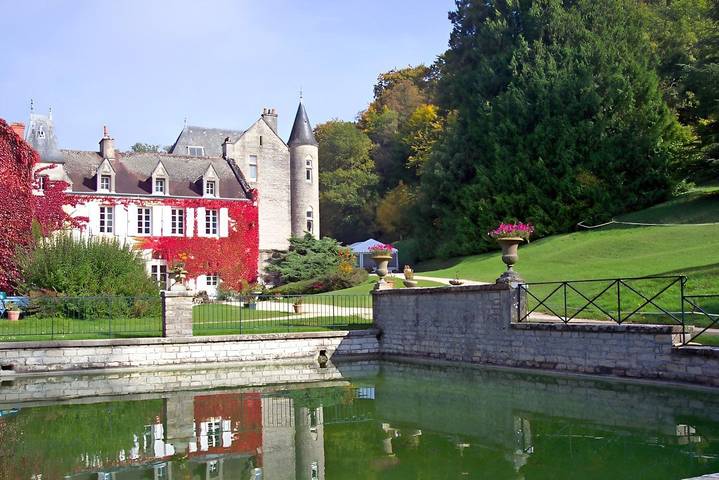 Location de vacances pour 2 personnes, avec Jardin en Bourgogne