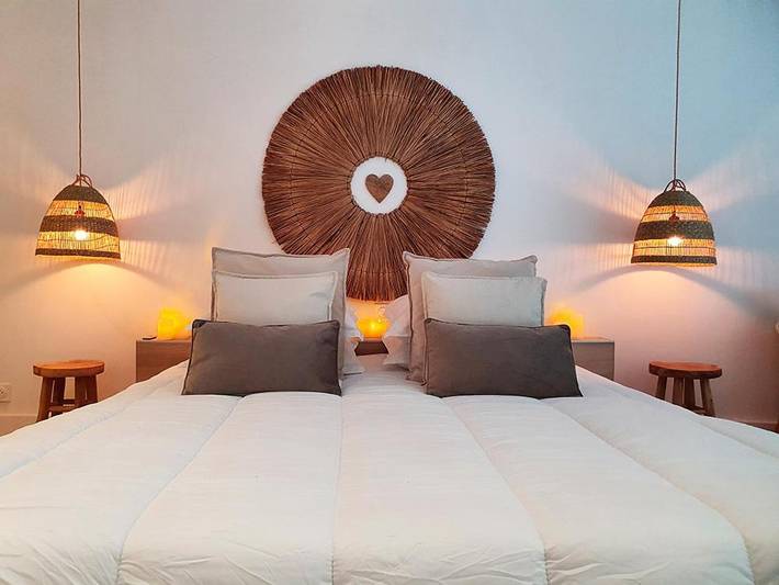 Chambre d’hôte pour 2 personnes, avec sauna ainsi que terrasse et jacuzzi