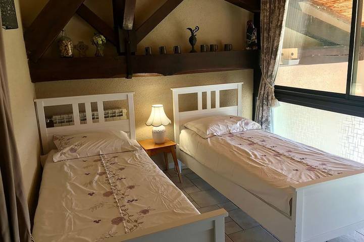 Gîte pour 4 personnes, avec piscine ainsi que jardin et balcon à Rieux-Volvestre - 2