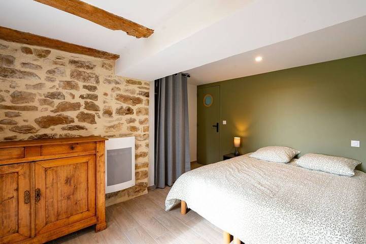 Location de vacances pour 6 personnes, avec jardin à Saint-Jean-Lespinasse - 4