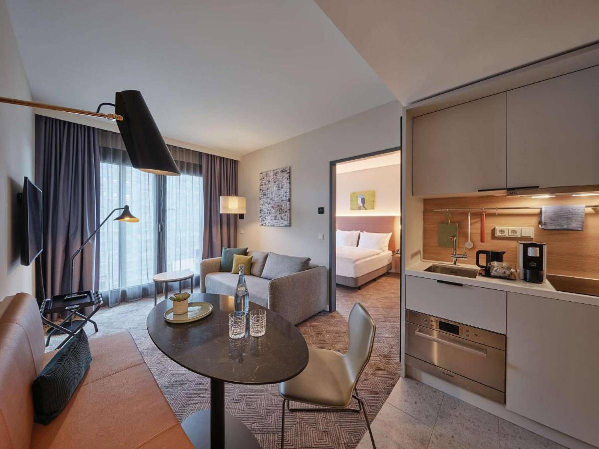 Adina Apartment Hotel Cologne in Colônia (Alemanha), Renânia