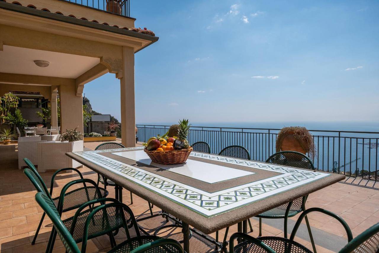 Villa La Gorgone in Taormina, Messina Province