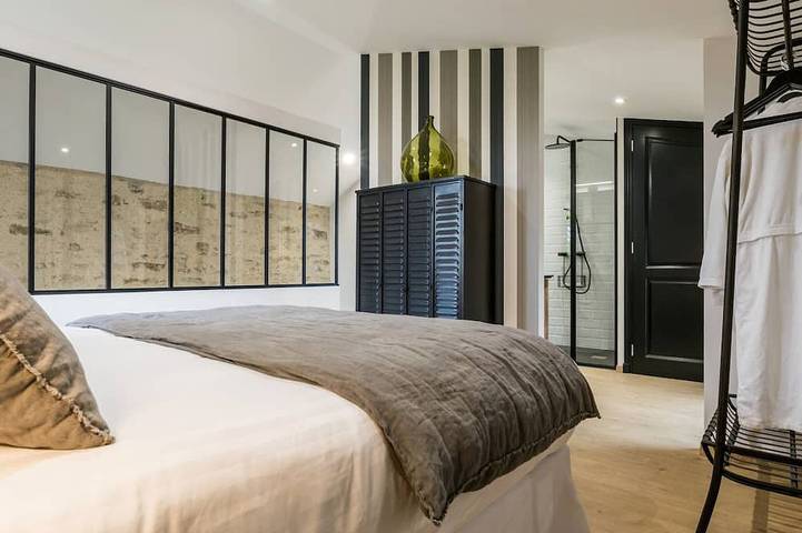 Gîte pour 2 personnes, avec piscine et jardin à Château-Thébaud - 4