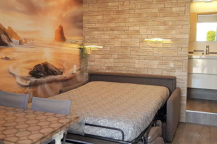 Gîte pour 4 personnes, avec jacuzzi ainsi que jardin et terrasse dans La Bergerie - 2