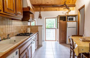 Gîte pour 5 Personnes dans Sainte-Croix-Vallée-Française, Massif central, Photo 4