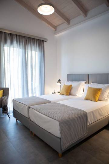 Διαμερίσματα Διακοπών για 12 Άτομα σε Απόλπαινα, Πόλη της Λευκάδας, Φωτογραφία 4