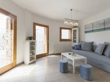 Vacation Apartment for 4 Guests in Tossa de Mar, Costa Brava, Picture 1