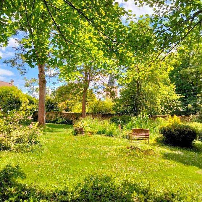 Gîte pour 4 personnes, avec jardin et vue, animaux acceptés à Théméricourt