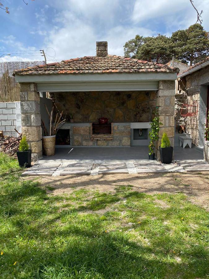 Chalet para 12 personas, con jardín además de vistas y piscina en Comarca de Segovia - 4