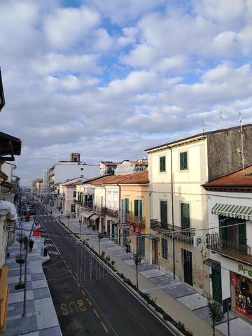 Maison d’hôte pour 3 personnes, avec jacuzzi et balcon à Viareggio