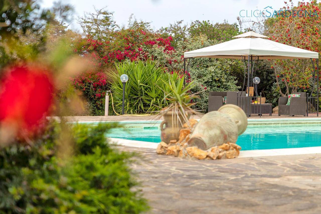 Villa with Private Pool in Porto Torres, Province de Sassari