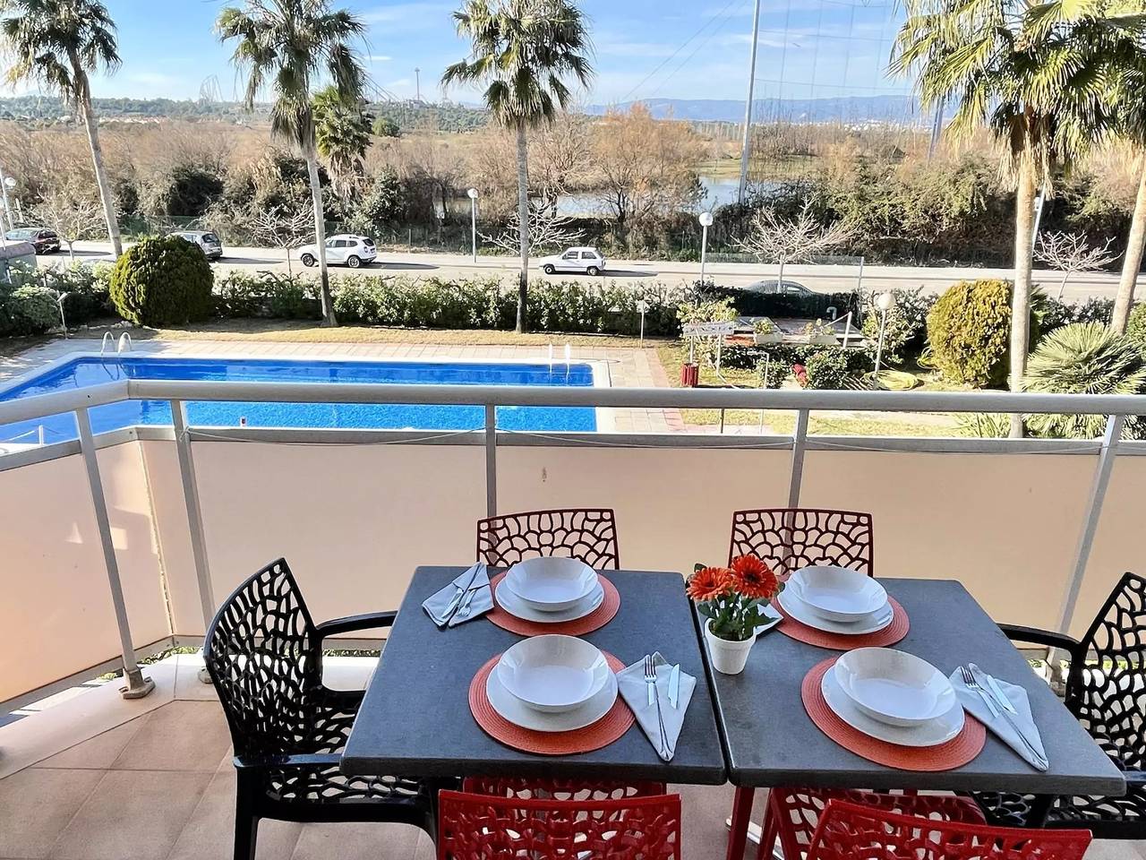 Entire apartment, 3 Rooms 5 People in La Pineda, Platja de la Pineda