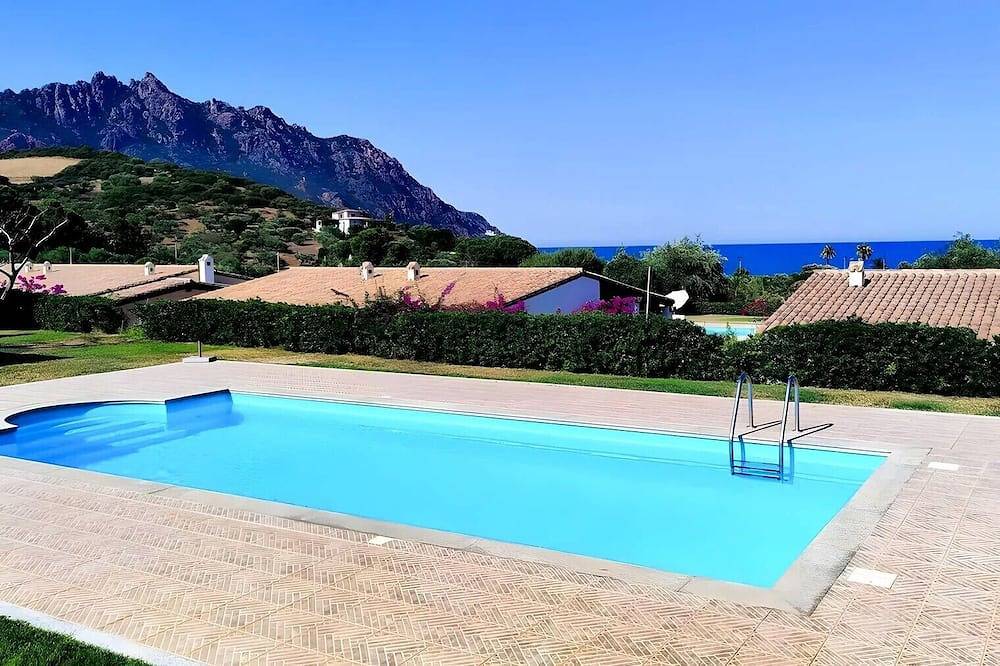 Lovely Villa with Pool in Ogliastra. Seaside Residence. Great for Families! in Abba Urci, Tertenia