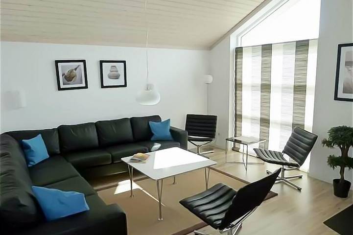 Ferienhaus für 12 Personen, mit Garten und Terrasse sowie Sauna in Großenbrode - 3