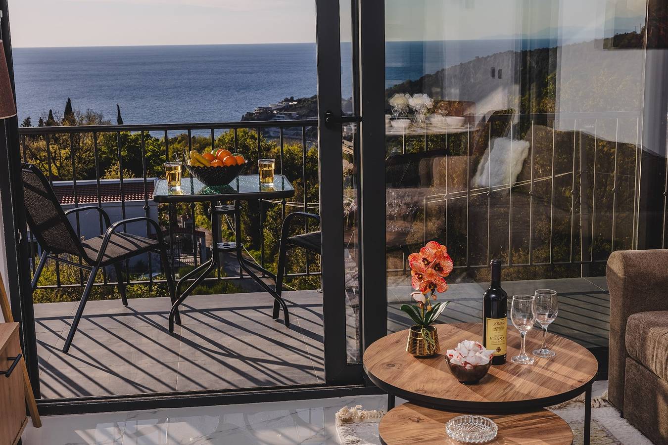 Geheel appartement, Vakantieappartement voor 3 personen met zwembad in Opština Ulcinj