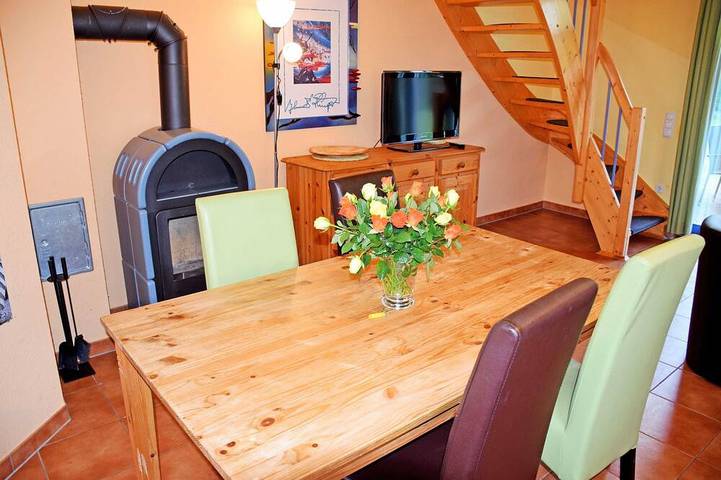 Strandhaus für 4 Personen, mit Garten, mit Haustier in Lobbe - 2