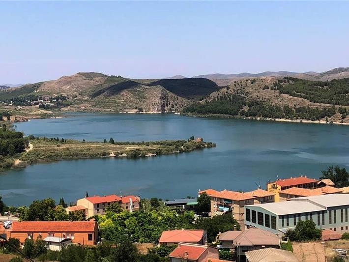 Apartamento para 11 personas, con Terraza y Vistas en Nuévalos
