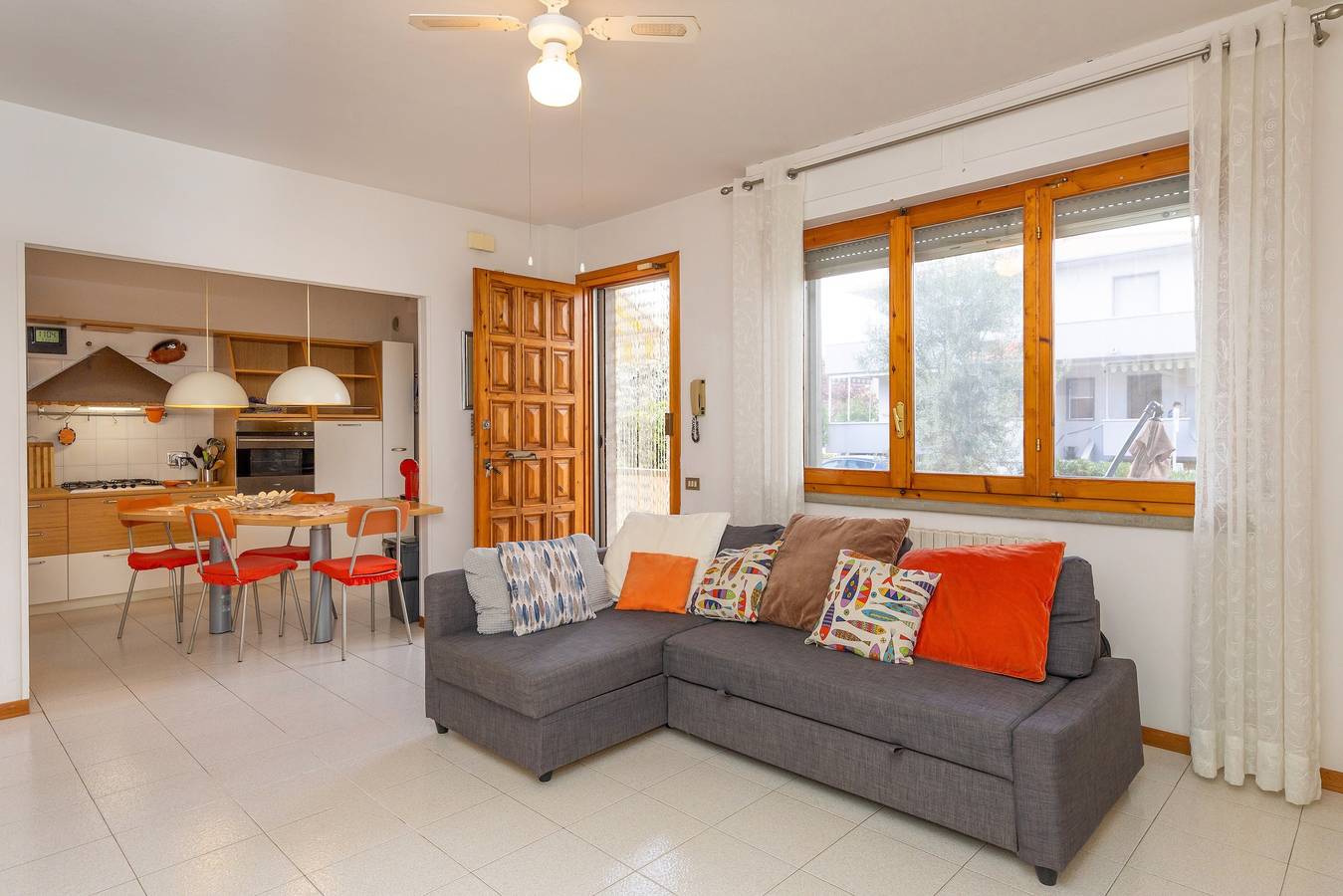 Entire apartment, Air-conditioned Apartment in Marina di Cecina in Cecina, Etruscan Coast