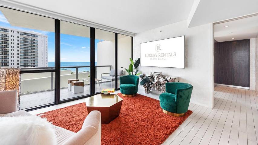 Casas e apartamentos de temporada para 4 pessoas, com piscina e jardim, com animais de estimação em Miami Beach
