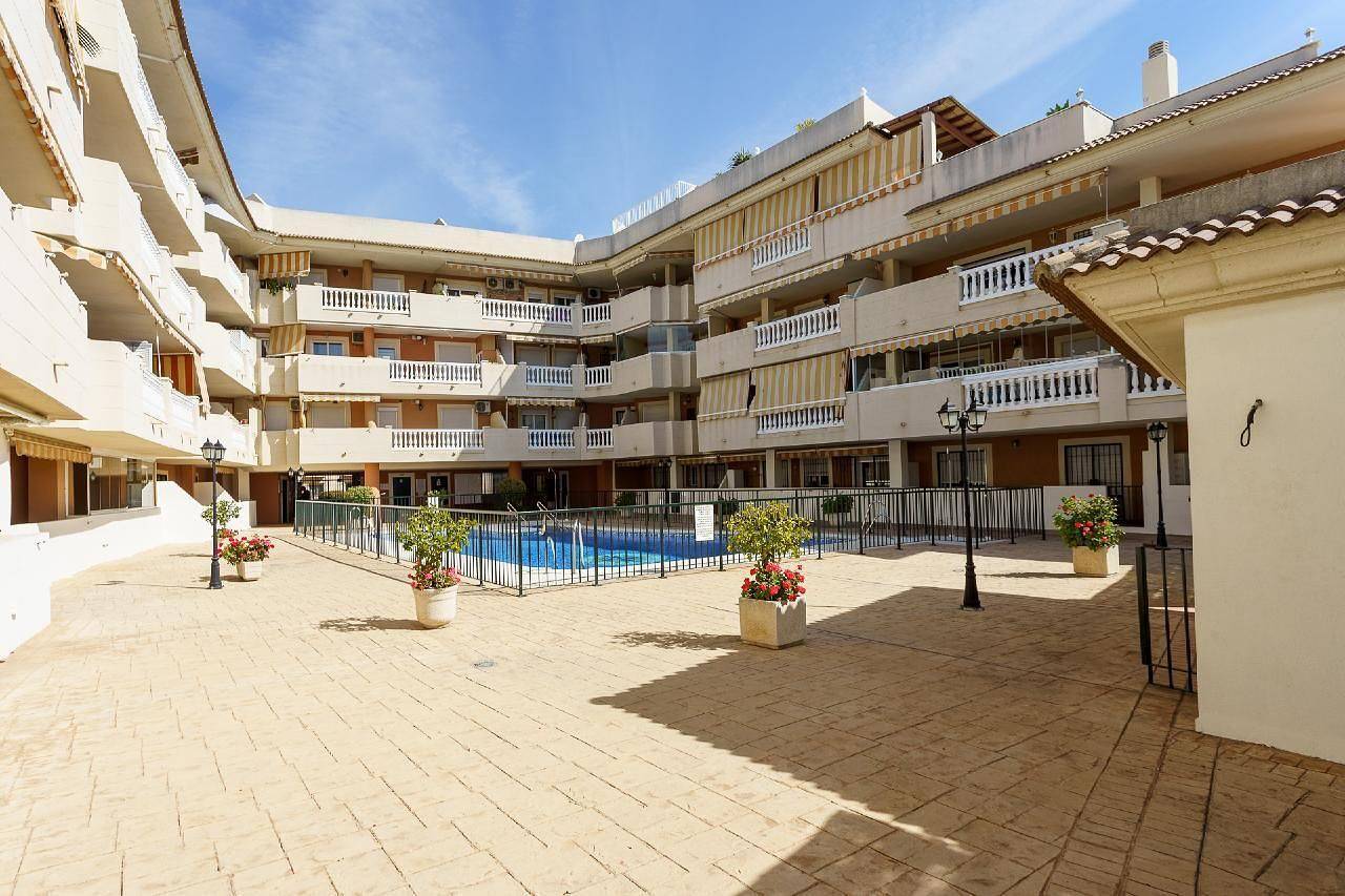 Apartamento vacacional entero, Holiday flat near the beach in Playa Torre de Benagalbón, Rincón de la Victoria