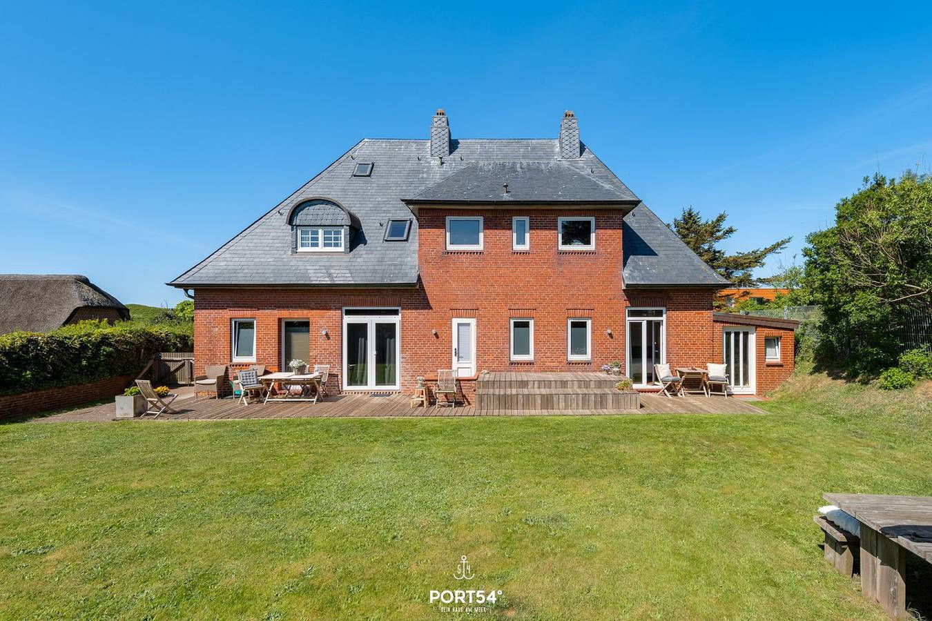 Ganze Wohnung, Weisse Ella nur 150 m bis zum Strand mit Terrasse und Garten in Westerland, Sylt (Gemeinde)