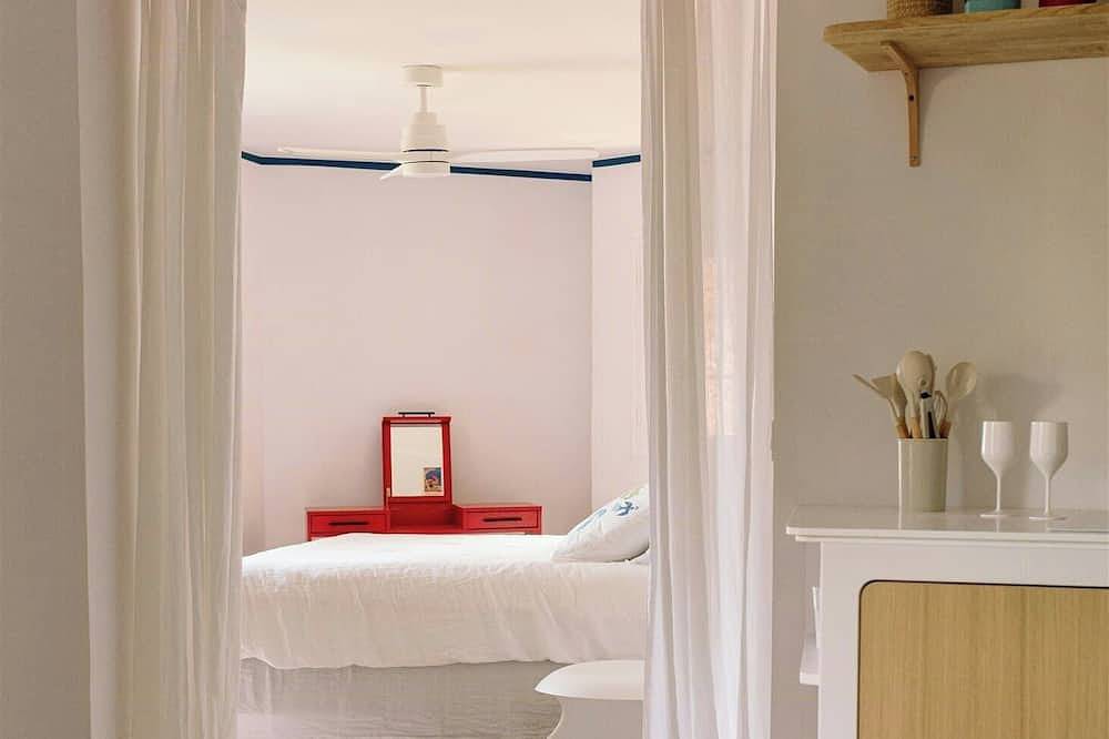 Ganze Wohnung, Wohnung im Hinterland von Cannes in Spéracèdes, Mittelmeerküste (Frankreich)