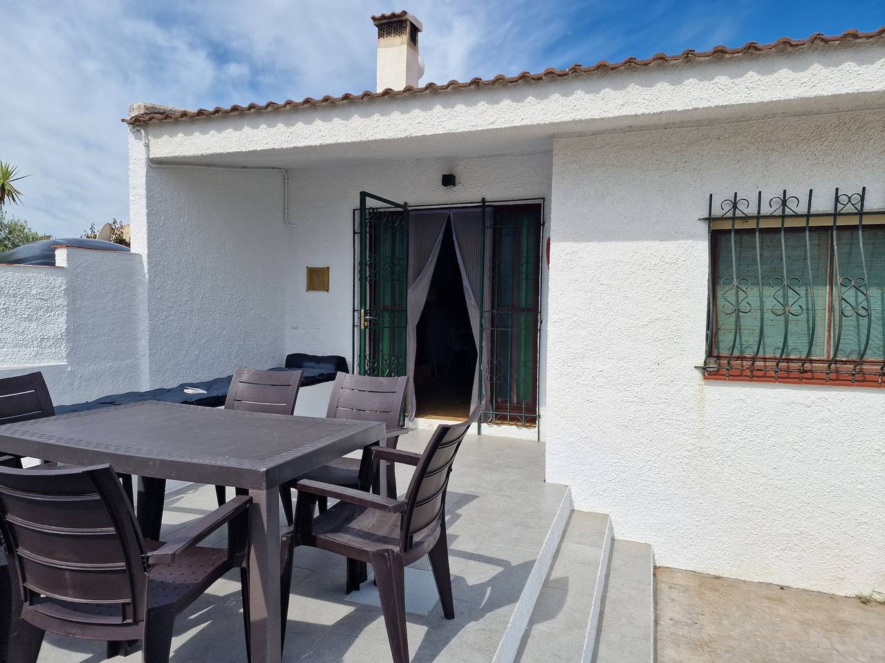 "Maritim"@Marisol: 50m de la plage, piscine privée, A/C, Wifi, plage pour chiens in Riumar, Delta de l'Ebre