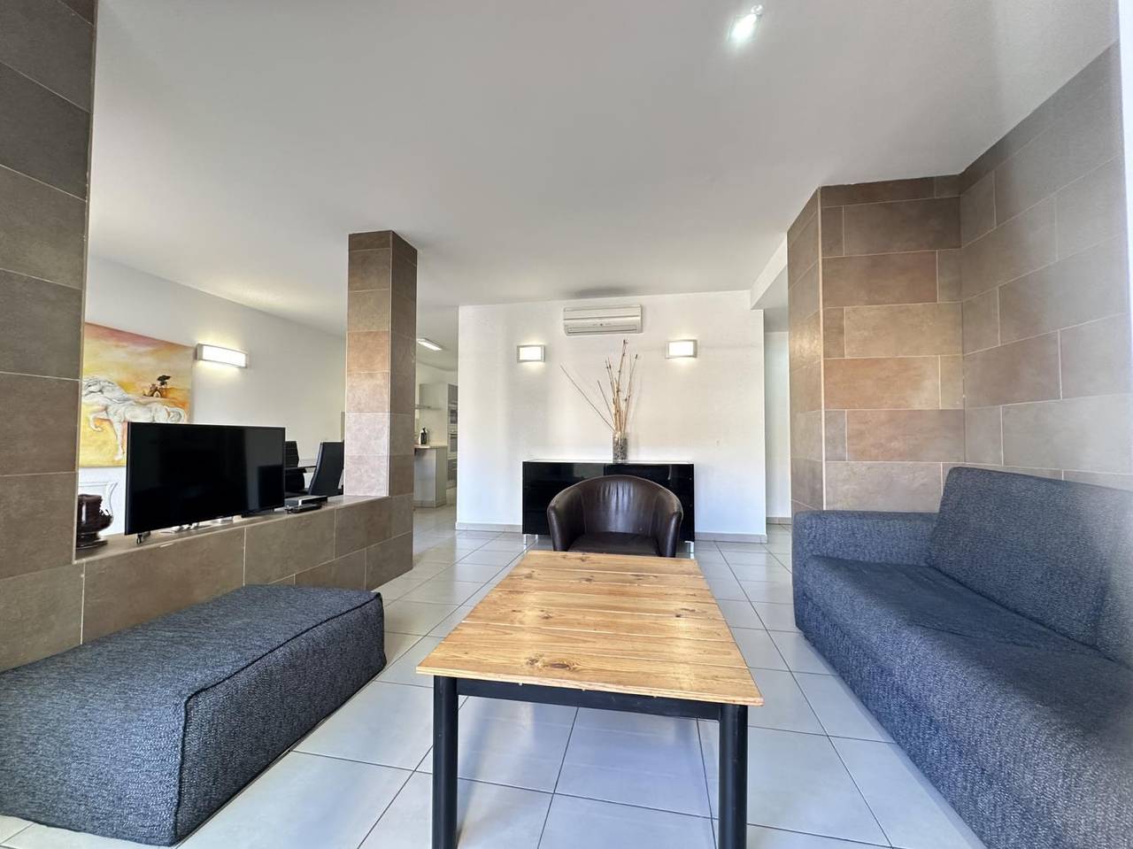 Appartement entier, Drugstore A B in Platja de Sant Margarida (Roses), Roses