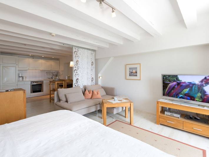 Ferienwohnung für 2 Personen, mit Seeblick und Balkon in Waren (Müritz) - 2