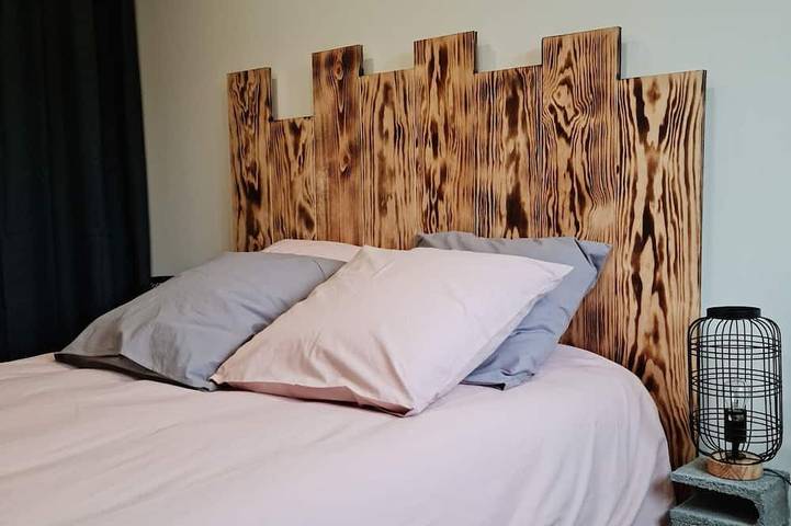 Location de vacances pour 8 personnes, avec terrasse ainsi que jacuzzi et jardin à Villeneuve-d'Allier - 2