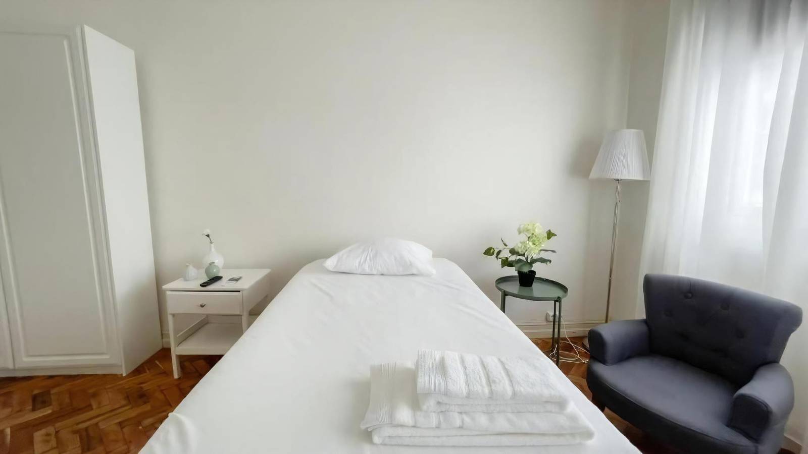 Ganze Wohnung, Ferienwohnung für 3 Personen in São Miguel Island, Ponta Delgada