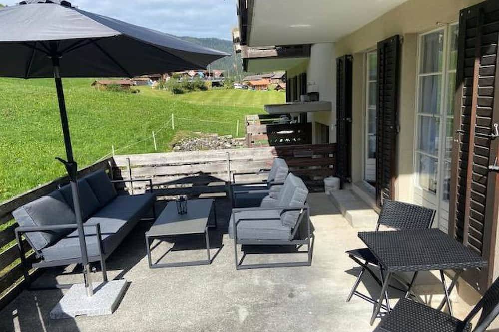 Ganze Wohnung, Herrliche Wohnung für 4 Personen mit  W-Lan, Tv, Balkon und Haustiere erlaubt in Habkern, Berner Oberland