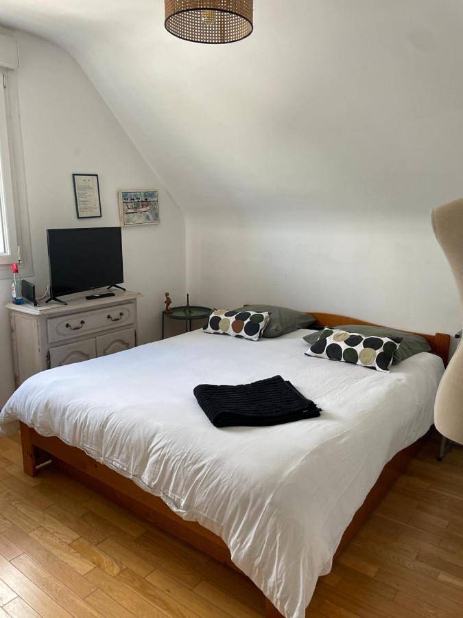 Maison d’hôte pour 3 personnes, avec terrasse et jardin à Saint-Jacques-de-la-Lande