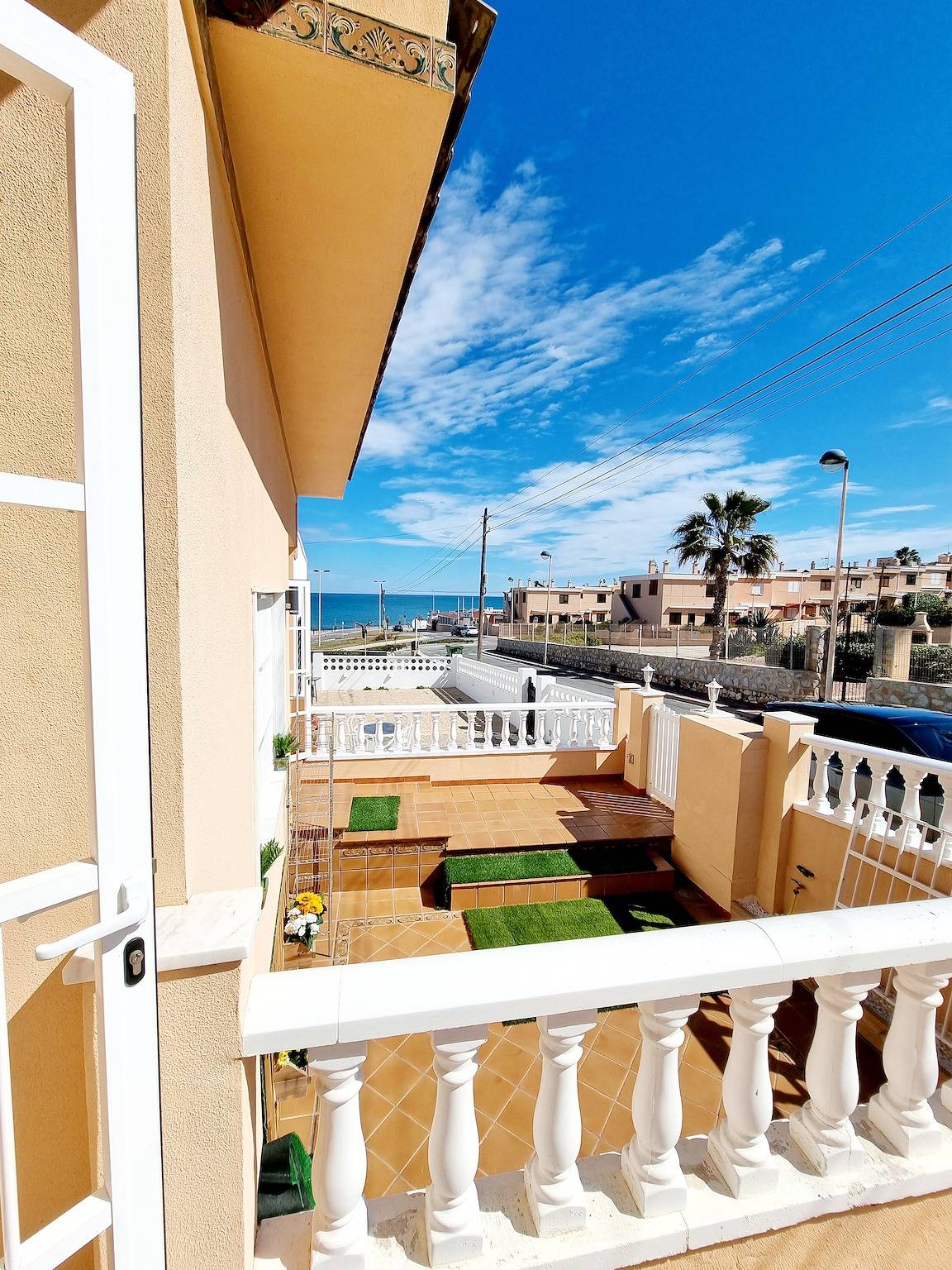 Bungalow voor 5 personen met terras in Torrevieja, Costa Blanca