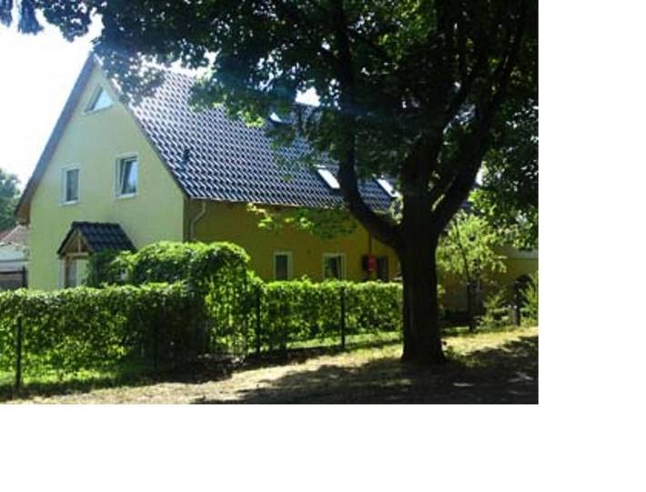 Ferienhaus für 7 Personen, mit Terrasse und Garten sowie Ausblick in Dallgow - Döberitz