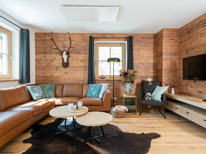 Chalet für 9 Personen, mit Sauna und Whirlpool sowie Garten, mit Haustier in der Steiermark - 2