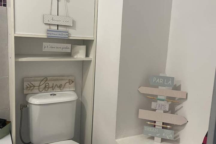 Gîte pour 2 personnes, avec terrasse à Saint-Germain-Nuelles - 4