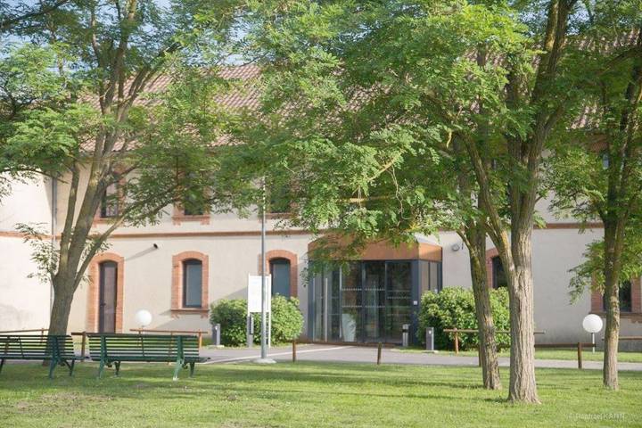 Hôtel pour 4 personnes, avec vue et terrasse ainsi que piscine et jardin à Mazères - 4