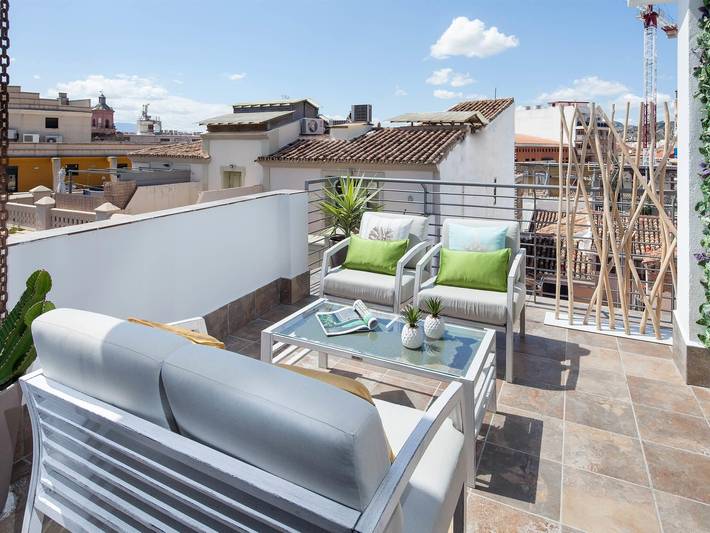 Entire holiday apartment, Inmálaga Apartments Penthouse Padilla in Malaga Centro Historico, Malaga
